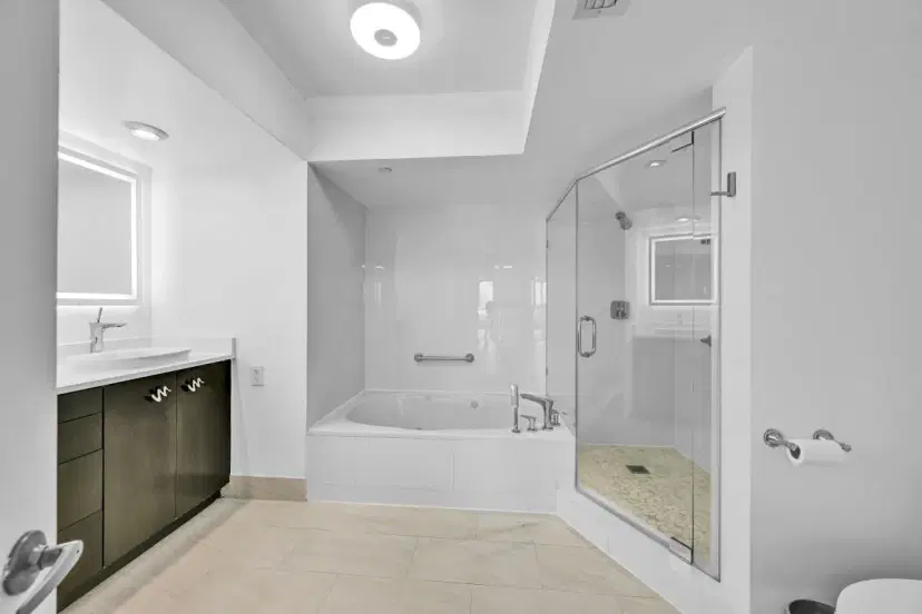 Picture of 3640 Yacht Club Dr 1501, Aventura FL 33180
