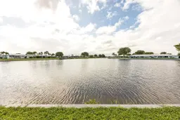 Picture of 1112 Lake Ter 207, Boynton Beach, FL 33426