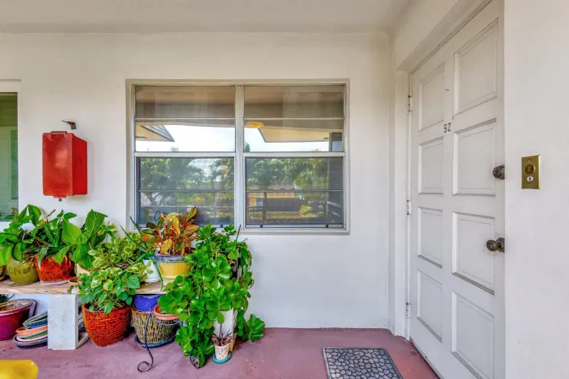 Picture of 52 Plymouth F, West Palm Beach FL 33417