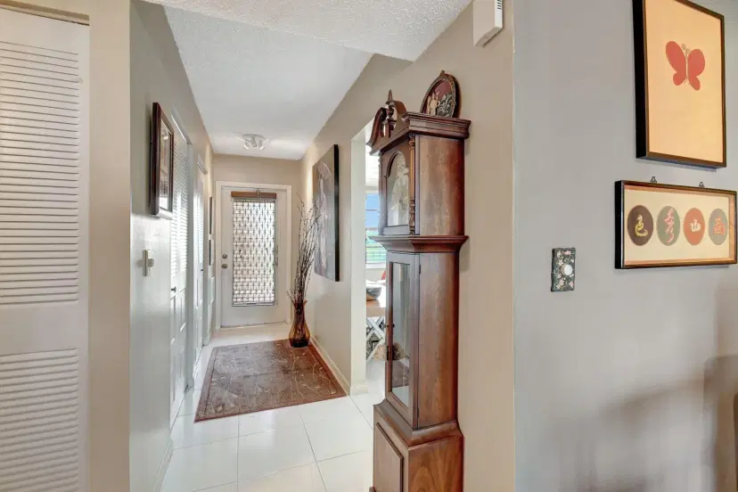 Picture of 25 Abbey Lane 404, Delray Beach FL 33446