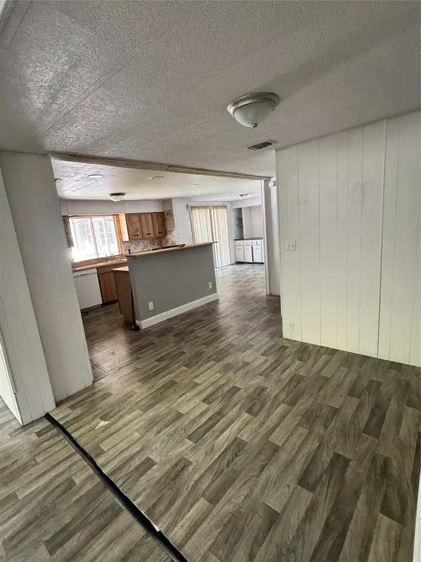 Picture of 720 NW 214Th Ave, Pembroke Pines FL 33029
