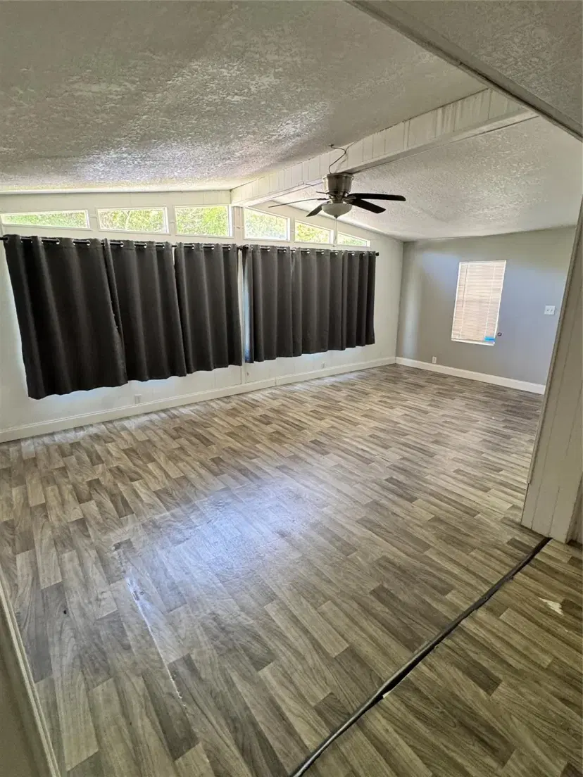 Picture of 720 NW 214Th Ave, Pembroke Pines FL 33029