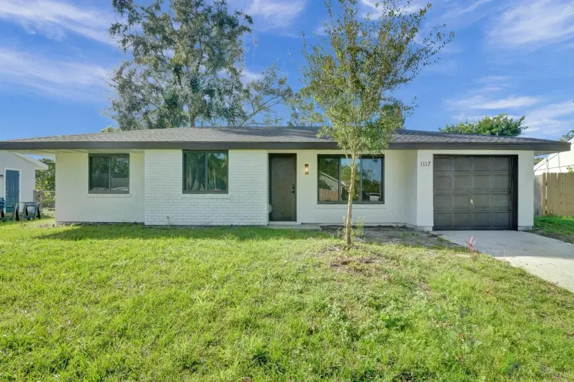 Picture of 1117 SE Stewart Road, Port St Lucie FL 34952