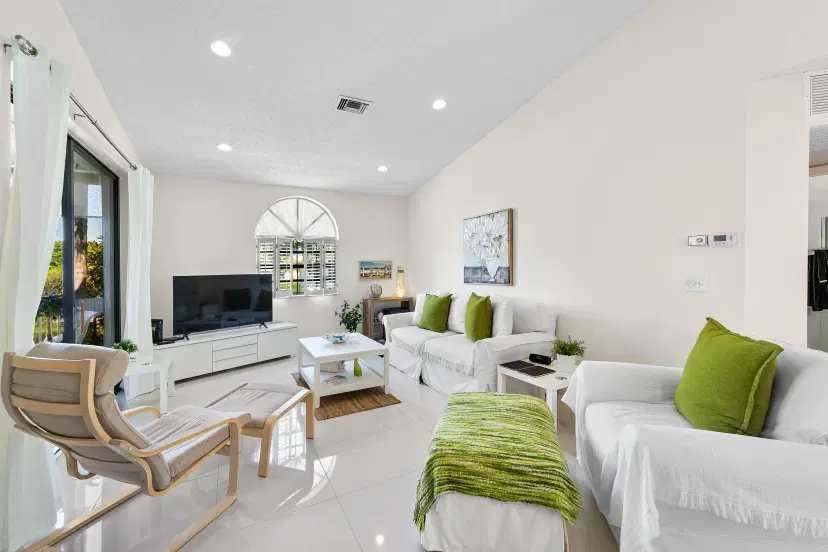 Picture of 5415 Verona Drive O, Boynton Beach FL 33437