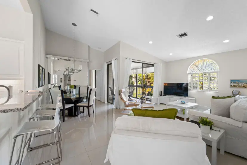 Picture of 5415 Verona Drive O, Boynton Beach FL 33437