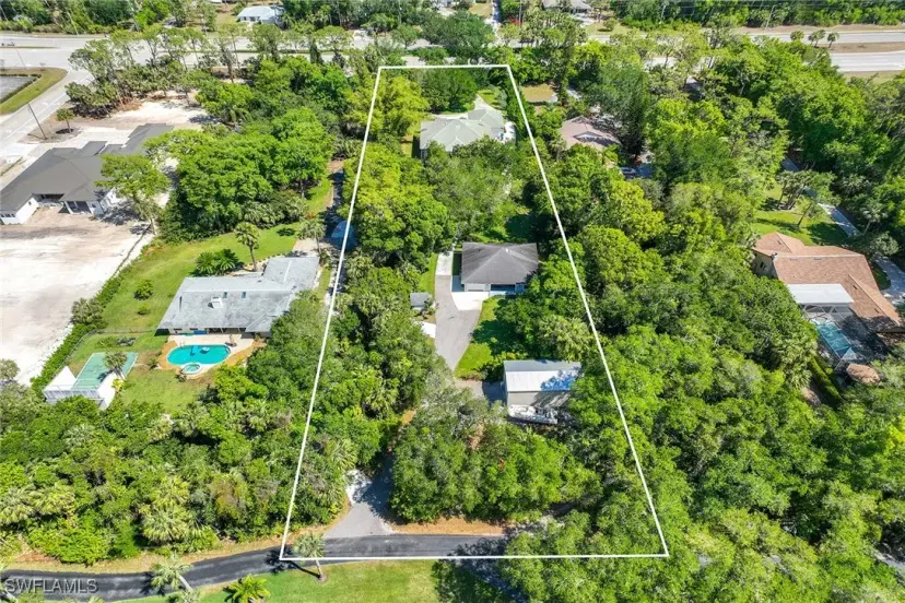 Picture of 5730 Golden Gate Pkwy, Naples FL 34116