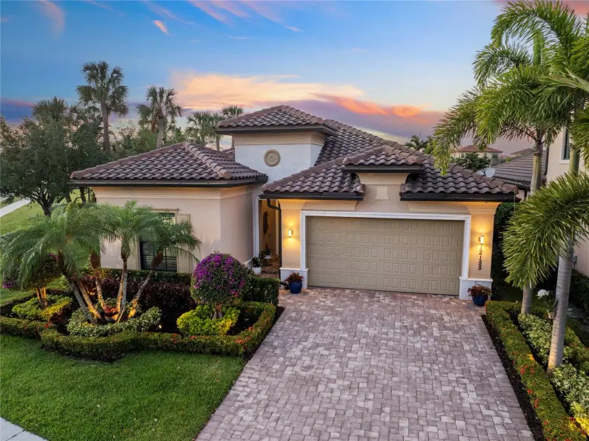 Picture of 12155 S Baypoint Cir, Parkland FL 33076