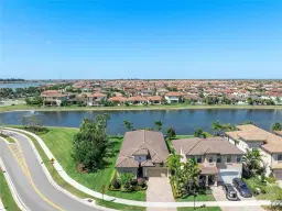 Picture of 12155 S Baypoint Cir, Parkland, FL 33076