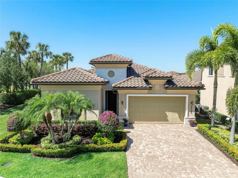 Picture of 12155 S Baypoint Cir, Parkland FL 33076