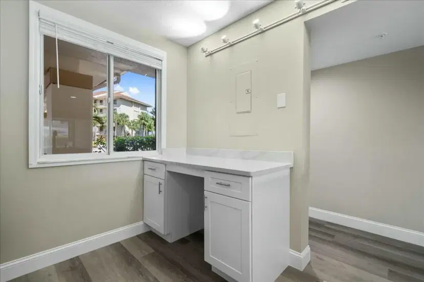 Picture of 2601 Marina Isle Way 103, Jupiter FL 33477