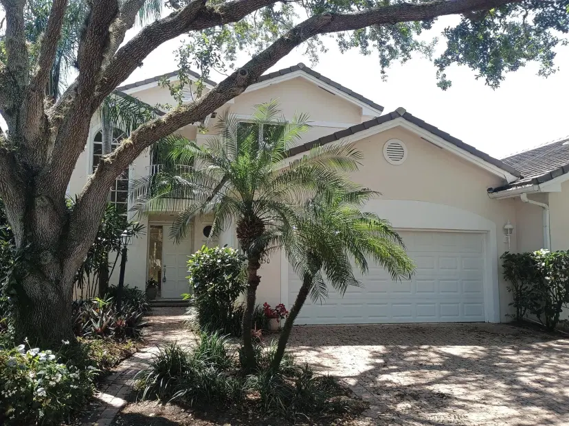 Picture of 250 S Peppertree Drive 8, Indian River Shores FL 32963