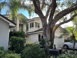 Picture of 250 S Peppertree Drive 8, Indian River Shores, FL 32963