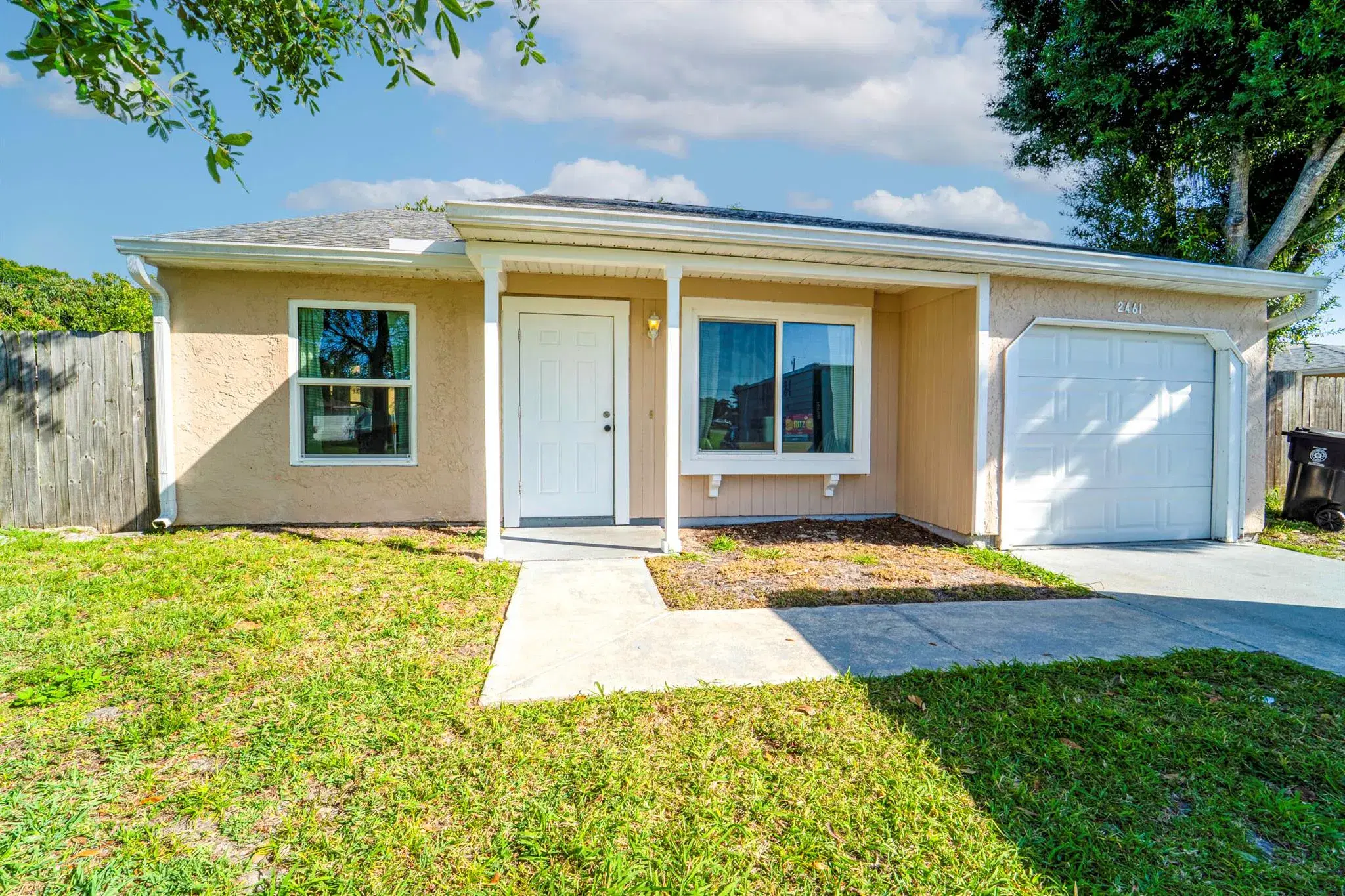 Picture of 2461 SE Alfonso Avenue, Port St Lucie, FL 34952