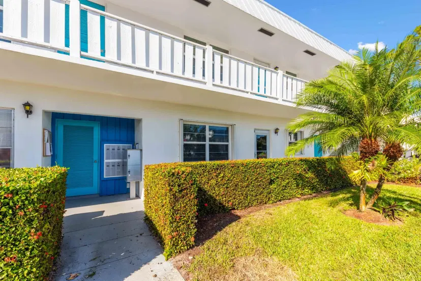 Picture of 2929 SE Ocean Boulevard 112-2, Stuart FL 34996