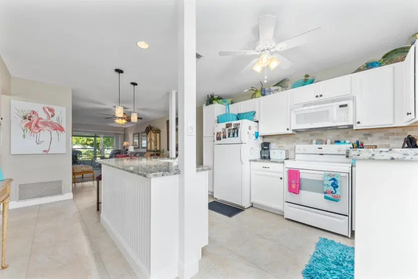 Picture of 2929 SE Ocean Boulevard 112-2, Stuart FL 34996