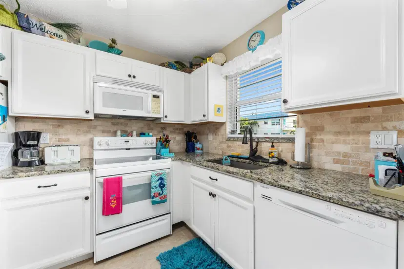 Picture of 2929 SE Ocean Boulevard 112-2, Stuart FL 34996