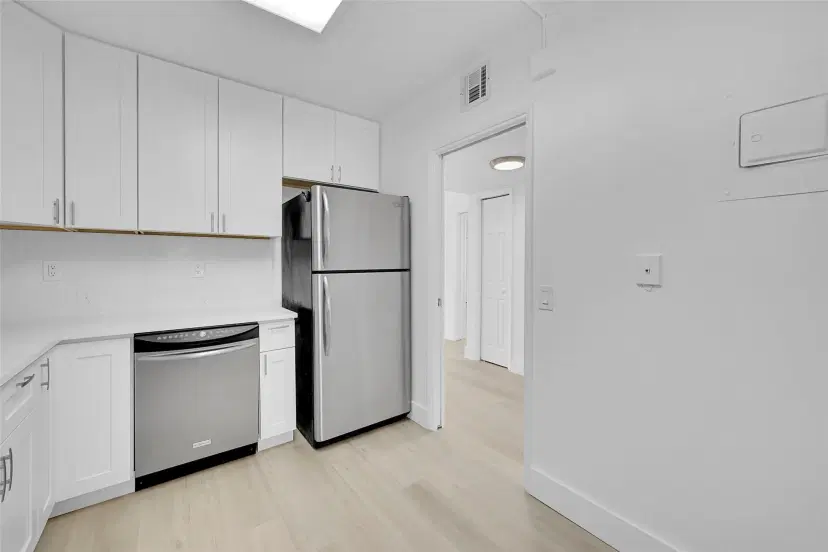 Picture of 2801 N Palm Aire Dr 201, Pompano Beach FL 33069