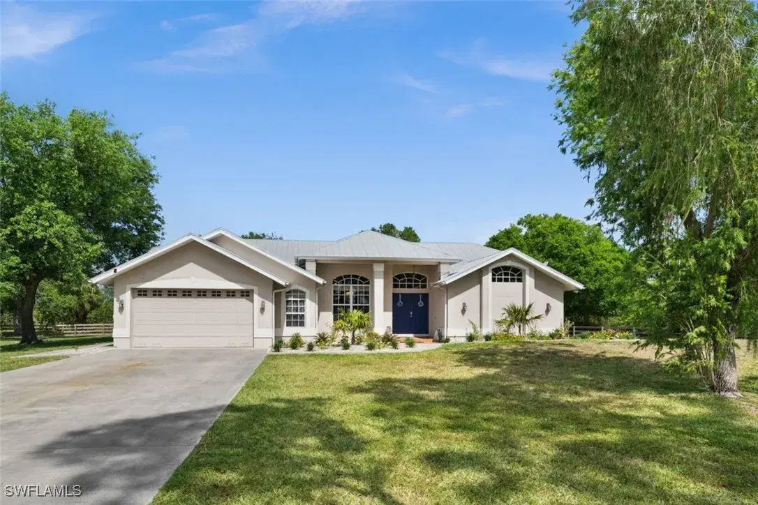 Picture of 20885 Huffmaster Rd, North Fort Myers, FL 33917