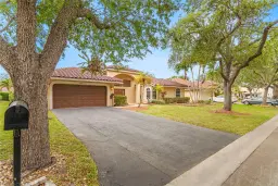 Picture of 4841 NW 104Th Ln, Coral Springs, FL 33076