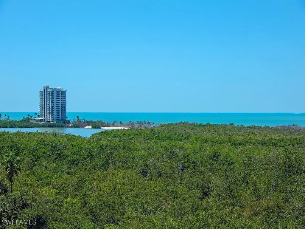 Picture of 6075 Pelican Bay Blvd 705, Naples, FL 34108