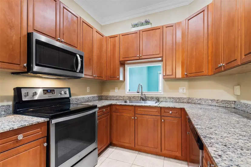Picture of 3562 Parkside Dr 0, Davie FL 33328