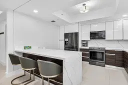 Picture of 3330 NE 190Th Street 1911, Aventura, FL 33180