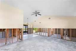 Picture of 6181 Plumosa Ave, Fort Myers, FL 33908