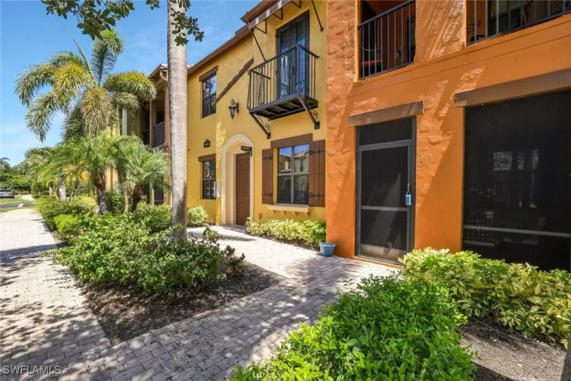 Picture of 9054 Capistrano St N 4003, Naples FL 34113