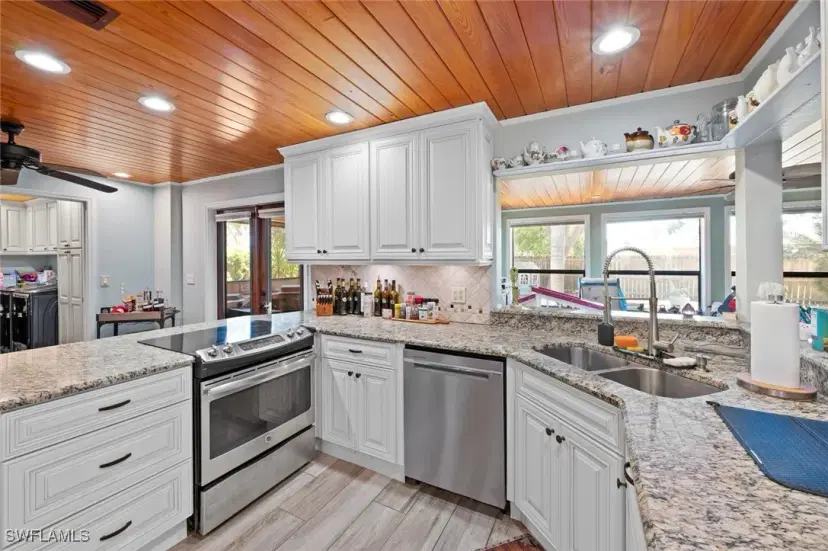Picture of 7438 Sea Island Rd, Fort Myers FL 33967