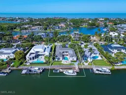 Picture of 3175 Fort Charles Dr, Naples, FL 34102