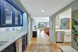 Picture of 3100 Gulf Shore Blvd N 103, Naples, FL 34103