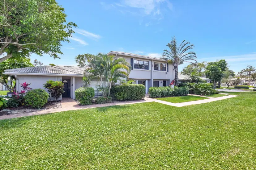 Picture of 22 Stratford Drive C, Boynton Beach FL 33436