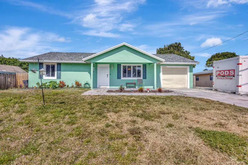 Picture of 5605 Sunset Boulevard, Fort Pierce FL 34982