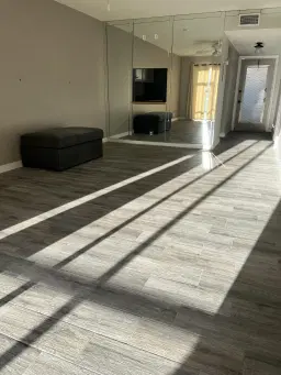 Picture of 140 Lake Meryl Drive 139, West Palm Beach, FL 33411