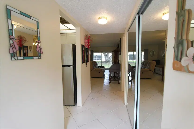 Picture of 7490 NW 1St St 102, Margate FL 33063