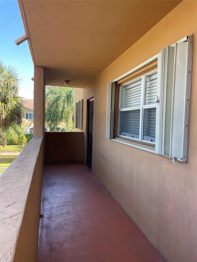Picture of 1891 SW 81 Ave 201, North Lauderdale FL 33068