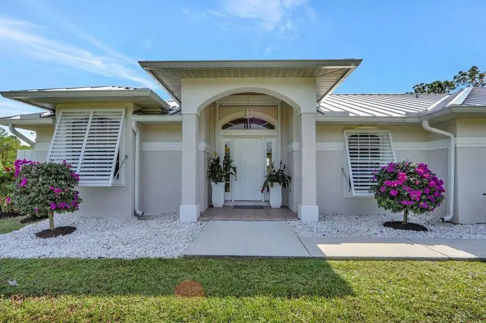 Picture of 2705 SE Ranch Acres Circle, Jupiter, FL 33478