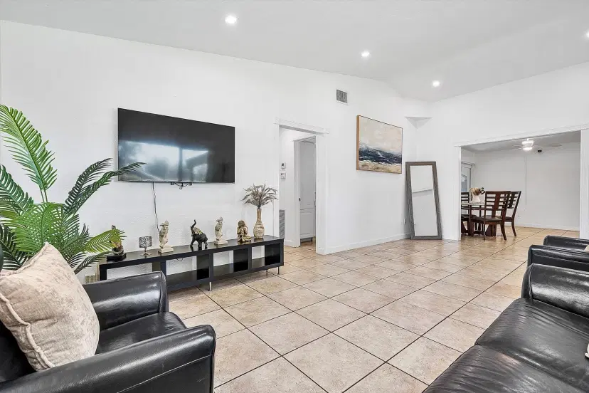 Picture of 6770 Branch St, Hollywood FL 33024