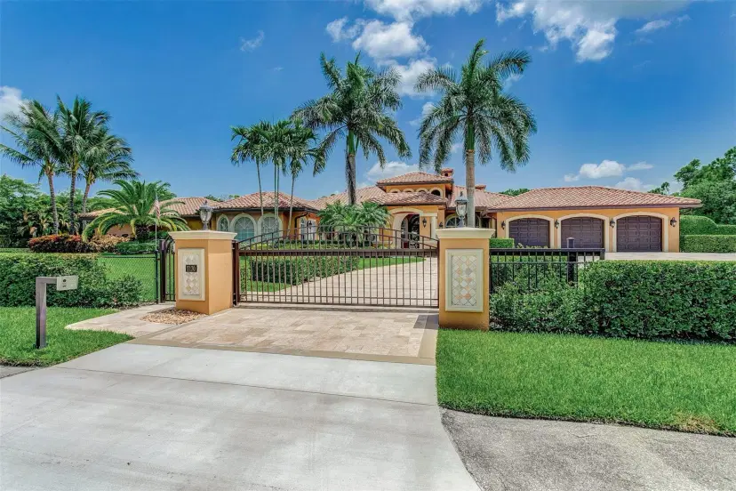 Picture of 7170 155Th Pl, Palm Beach Gardens FL 33418