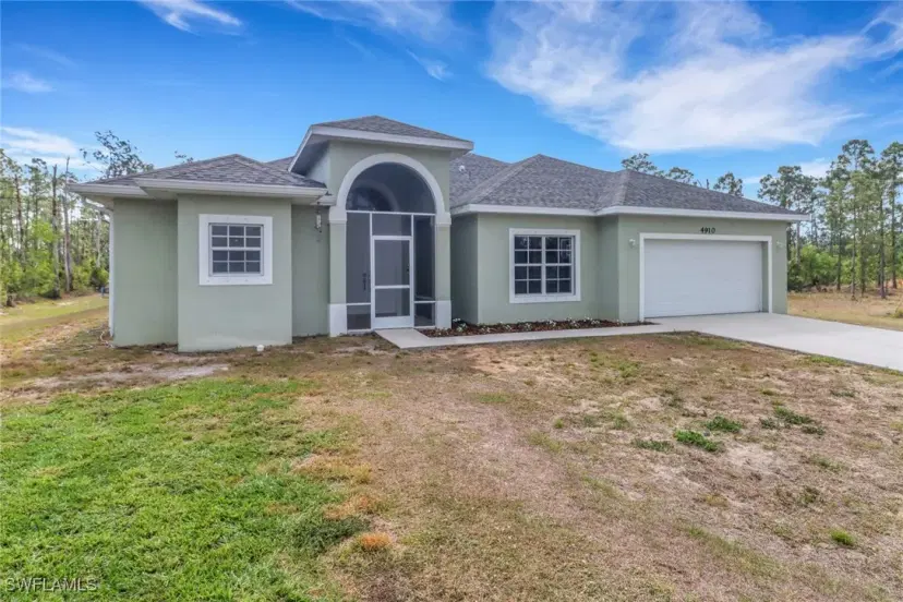 Picture of 4910 18Th St Ne, Naples FL 34120