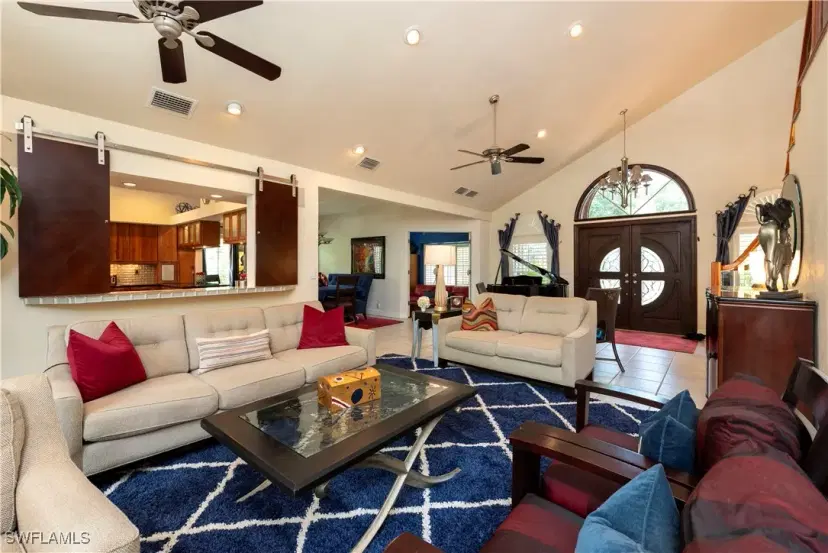 Picture of 1510 Logan Ct, Naples FL 34116