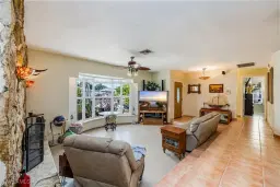 Picture of 813 105Th Ave N, Naples, FL 34108