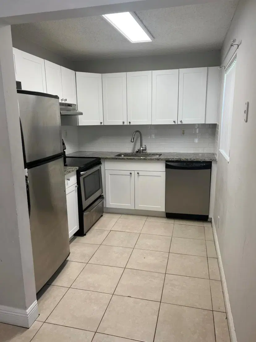 Picture of 420 Meadows Circle, Boynton Beach FL 33436