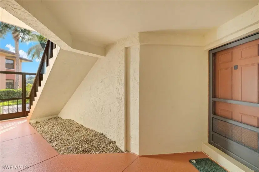 Picture of 1524 Mainsail Dr 6, Naples FL 34114