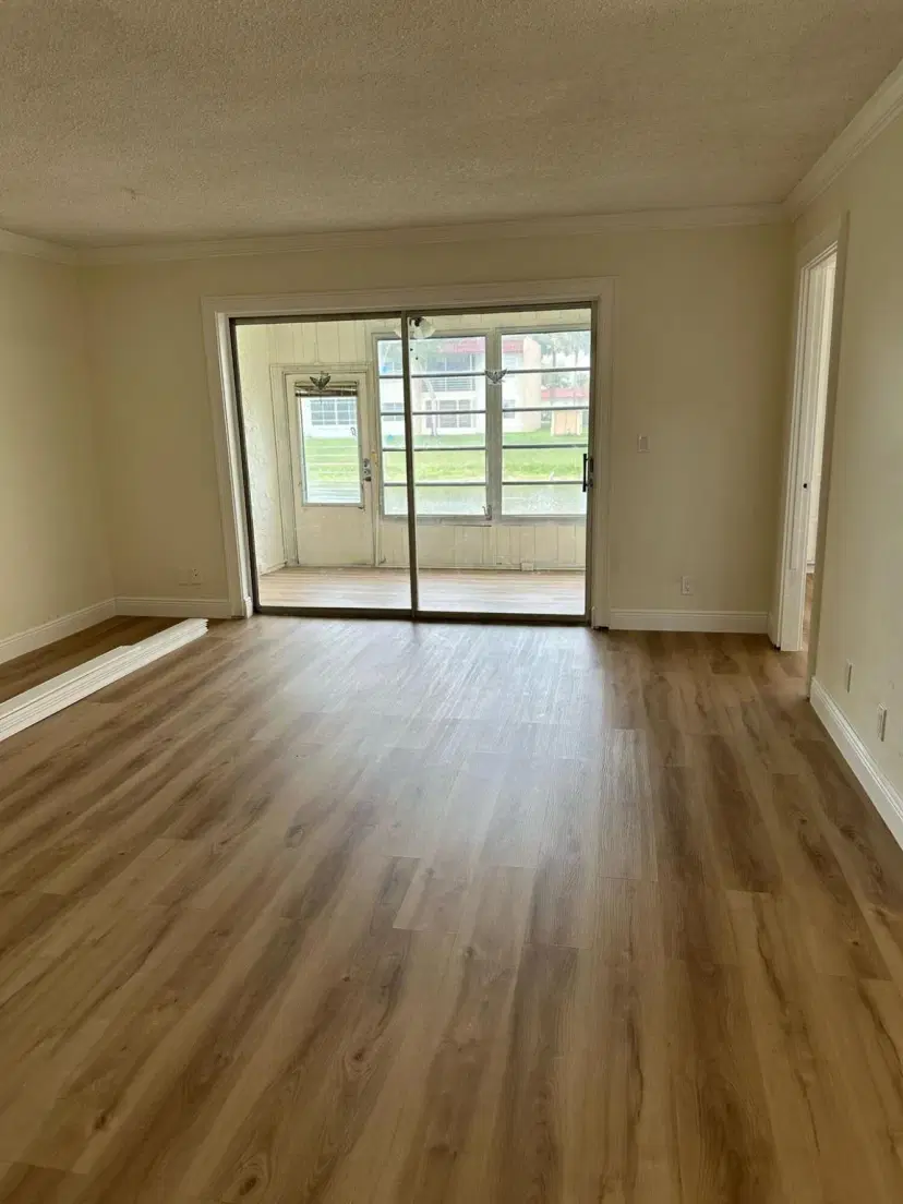 Picture of 142 Lake Anne Drive, West Palm Beach FL 33411