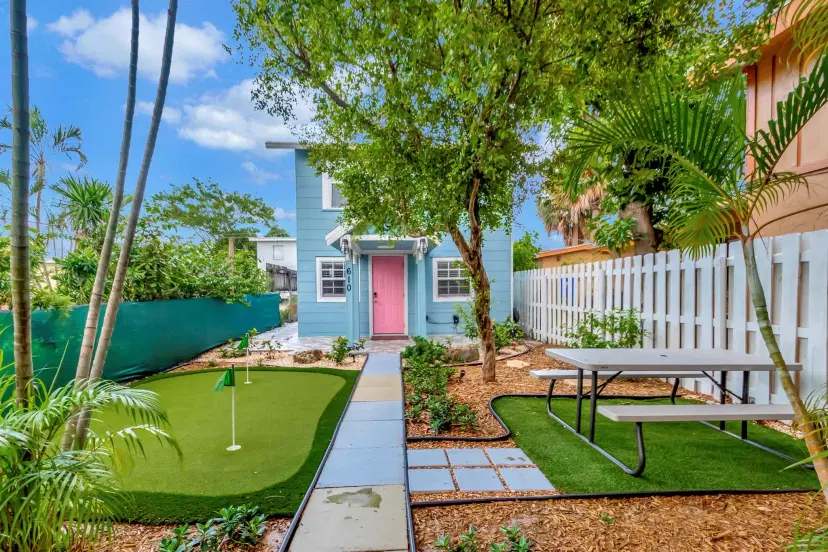 Picture of 610 N K Street, Lake Worth Beach FL 33460