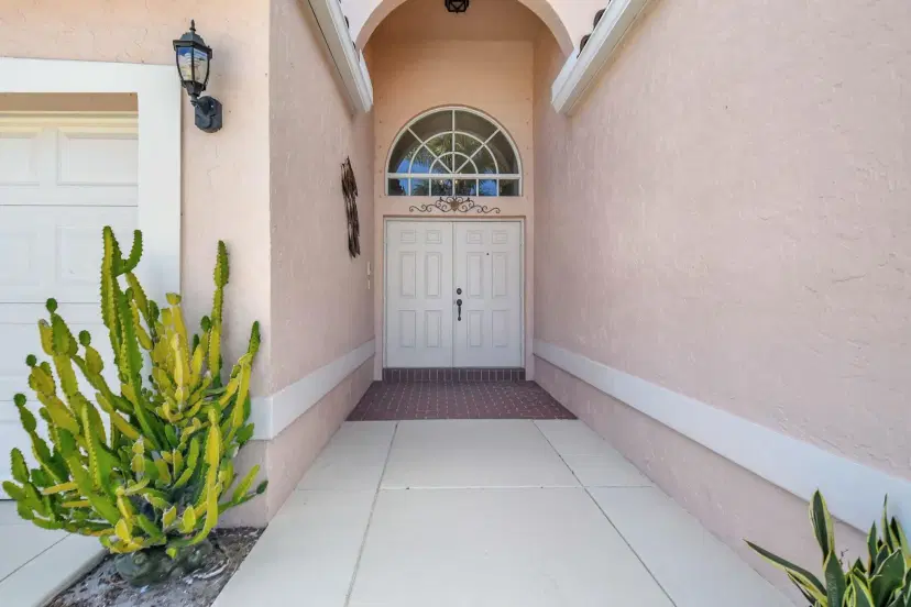 Picture of 6090 Newport Village Way, Lake Worth FL 33463