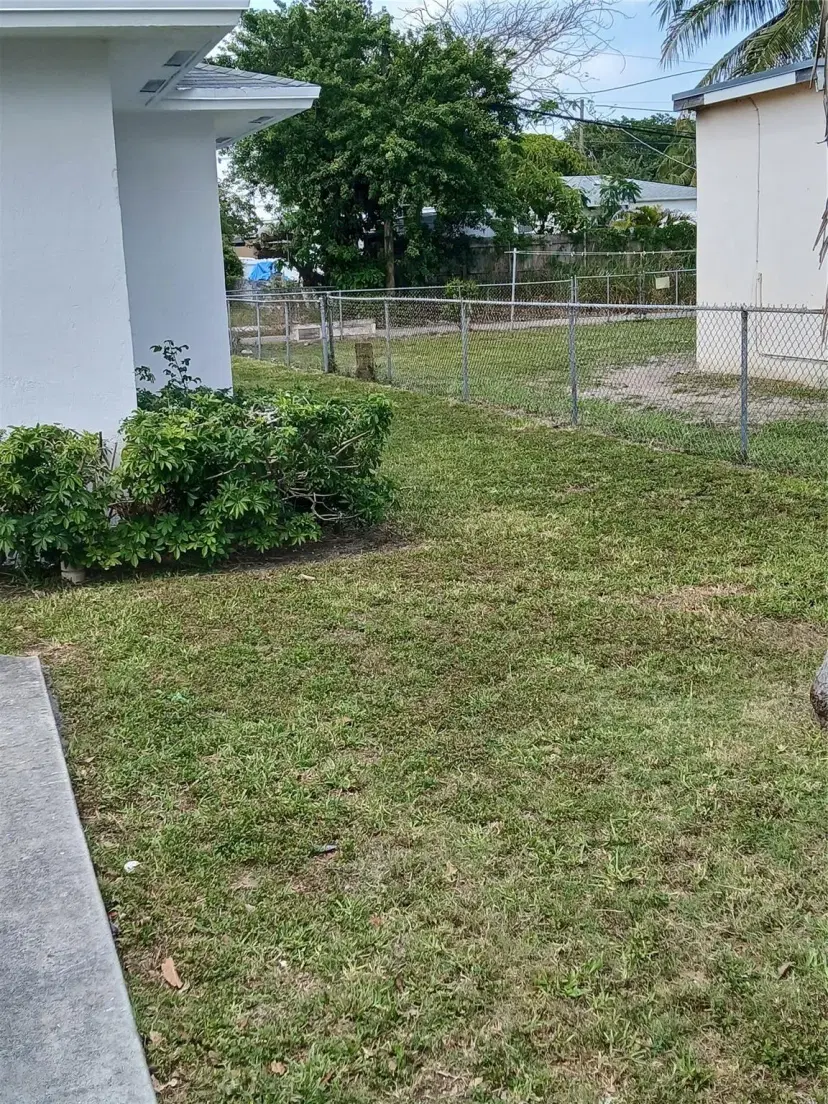Picture of 1371 NW 51St Ter, Miami FL 33142