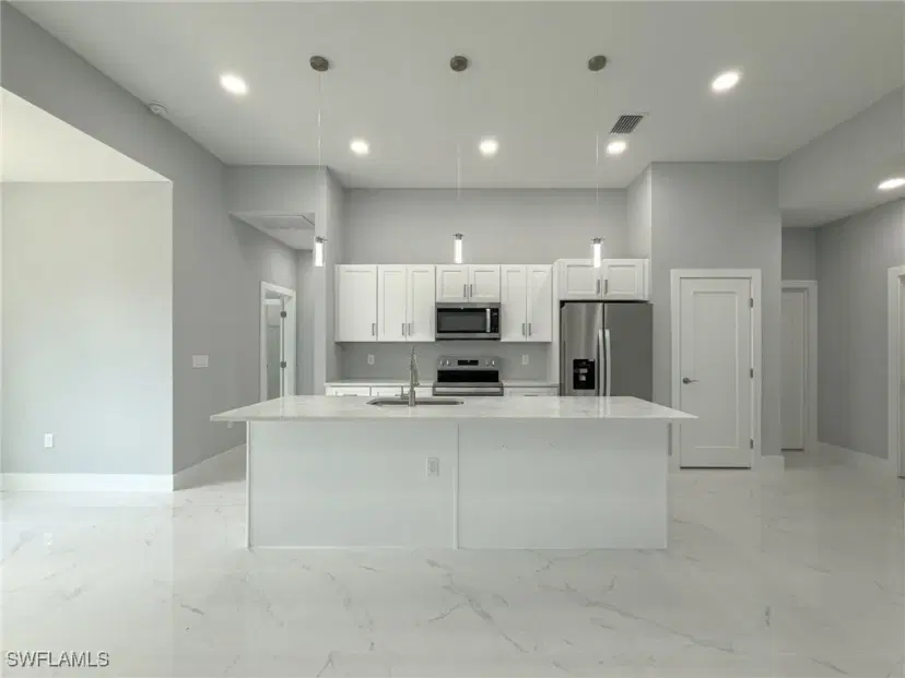 Picture of 438 Raymer St, Lehigh Acres FL 33974