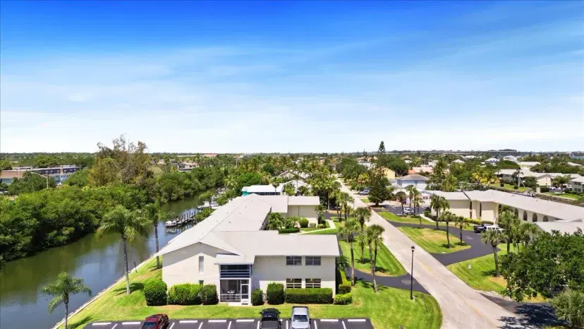 Picture of 1845 Robalo Drive 201D, Vero Beach FL 32960